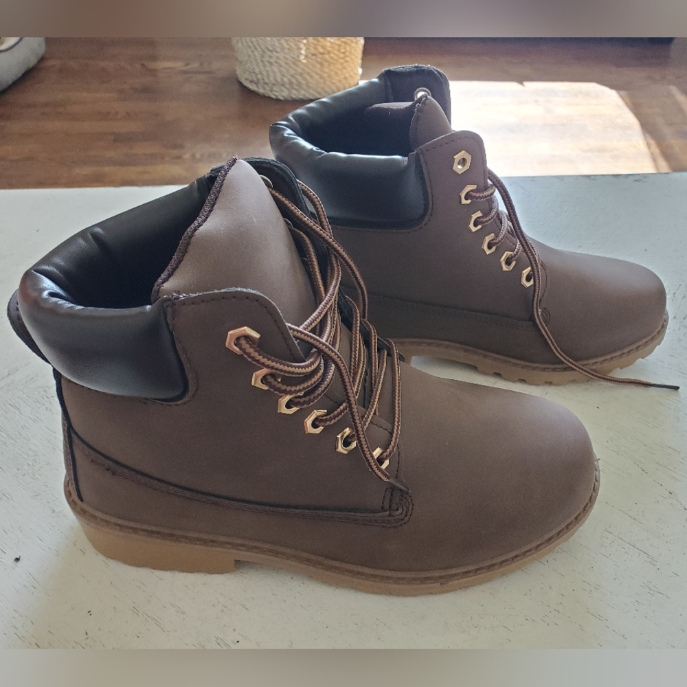 Women's Brown Combat Hiking Boot